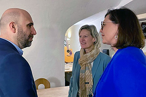 Ahmad Mansour, Angelika und Ilse Aigner