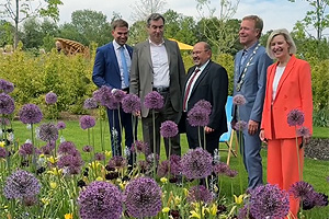 Gruppenbild bei der Landesgartenschau Kirchheim uz.a. Markus Söder