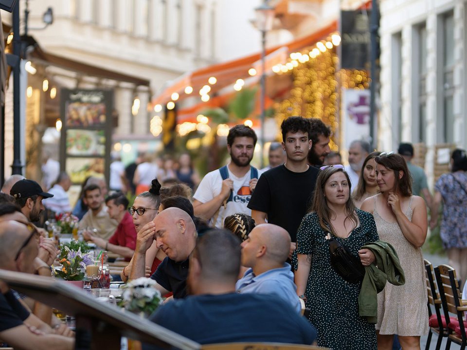 Strasse, Menschen, Restaurant, Essen